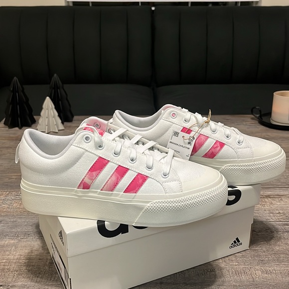 NWT Adidas Bravada 2.0 Platform Women's Shoes - White/Pink - ID5576 - Picture 12 of 16